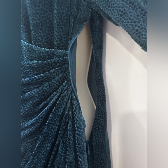 Intermix Women’s Silk Blend Teal Long Sleeve Wrap Dress, Size 0 - Picture 6 of 16